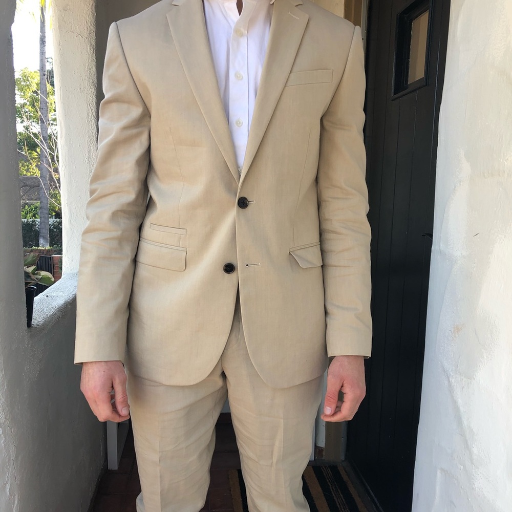 Men’s suit (full w/ jacket/pants)